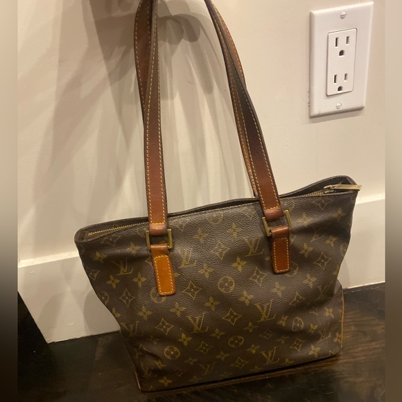 Louis Vuitton Tote Bag - Picture 3 of 14